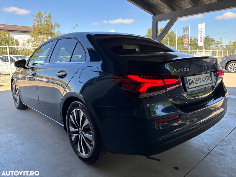 Mercedes-Benz A 200